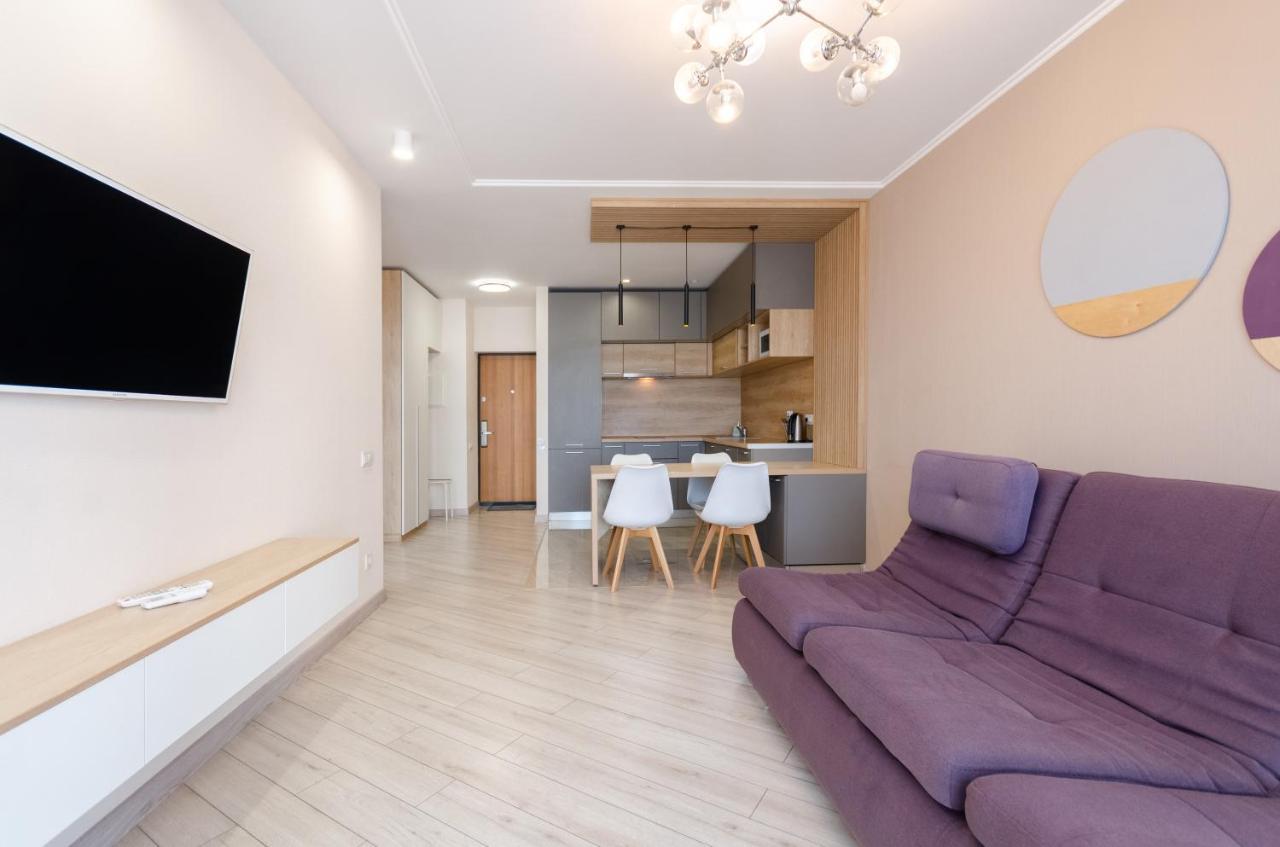 1359Б Cozy apartment nearby with Central Railway Station Киев Экстерьер фото