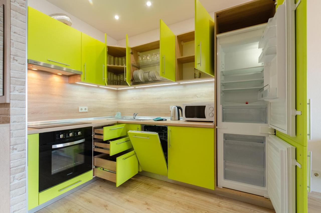 1359Б Cozy apartment nearby with Central Railway Station Киев Экстерьер фото