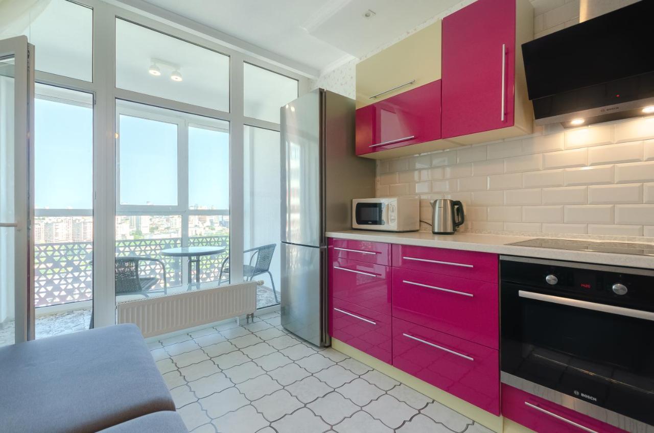 1359Б Cozy apartment nearby with Central Railway Station Киев Экстерьер фото