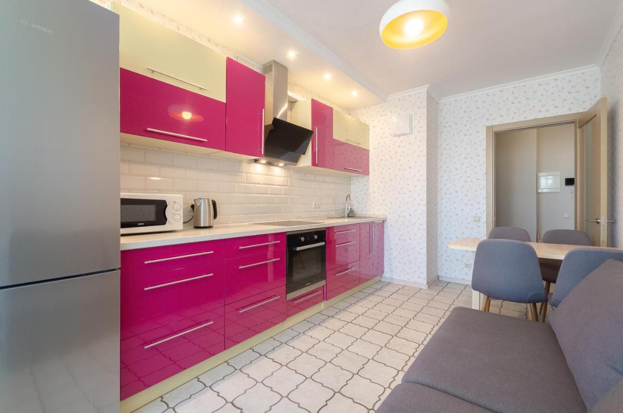 1359Б Cozy apartment nearby with Central Railway Station Киев Экстерьер фото