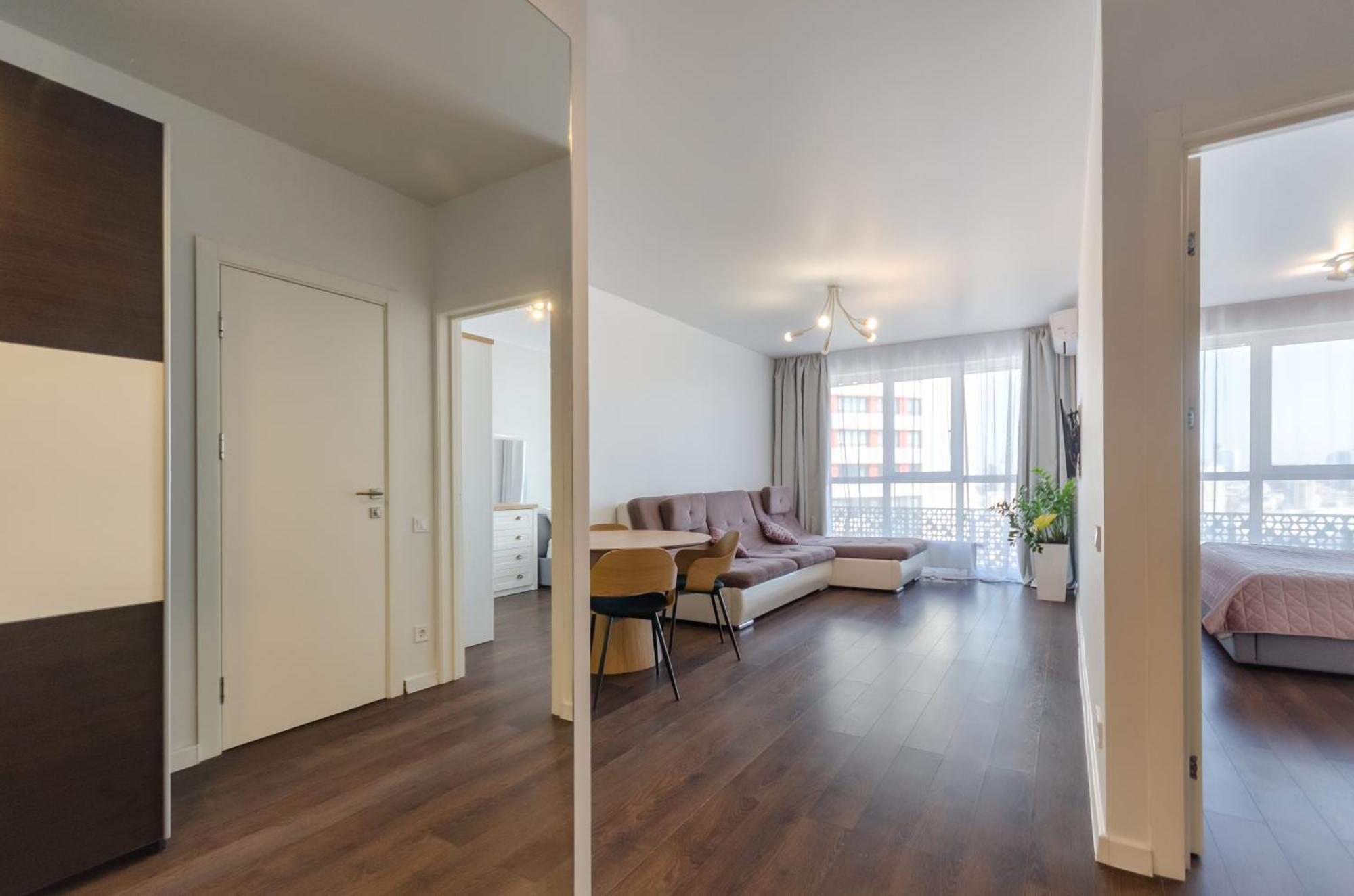 1359Б Cozy apartment nearby with Central Railway Station Киев Экстерьер фото
