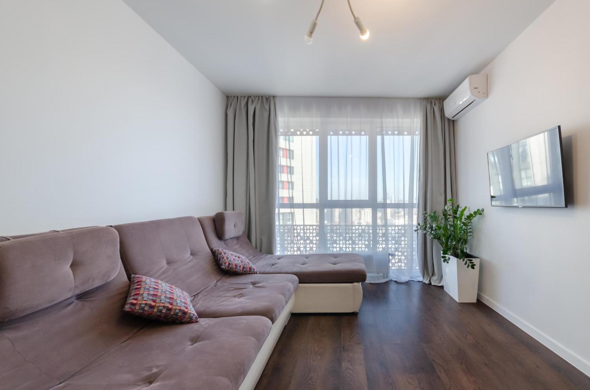 1359Б Cozy apartment nearby with Central Railway Station Киев Экстерьер фото